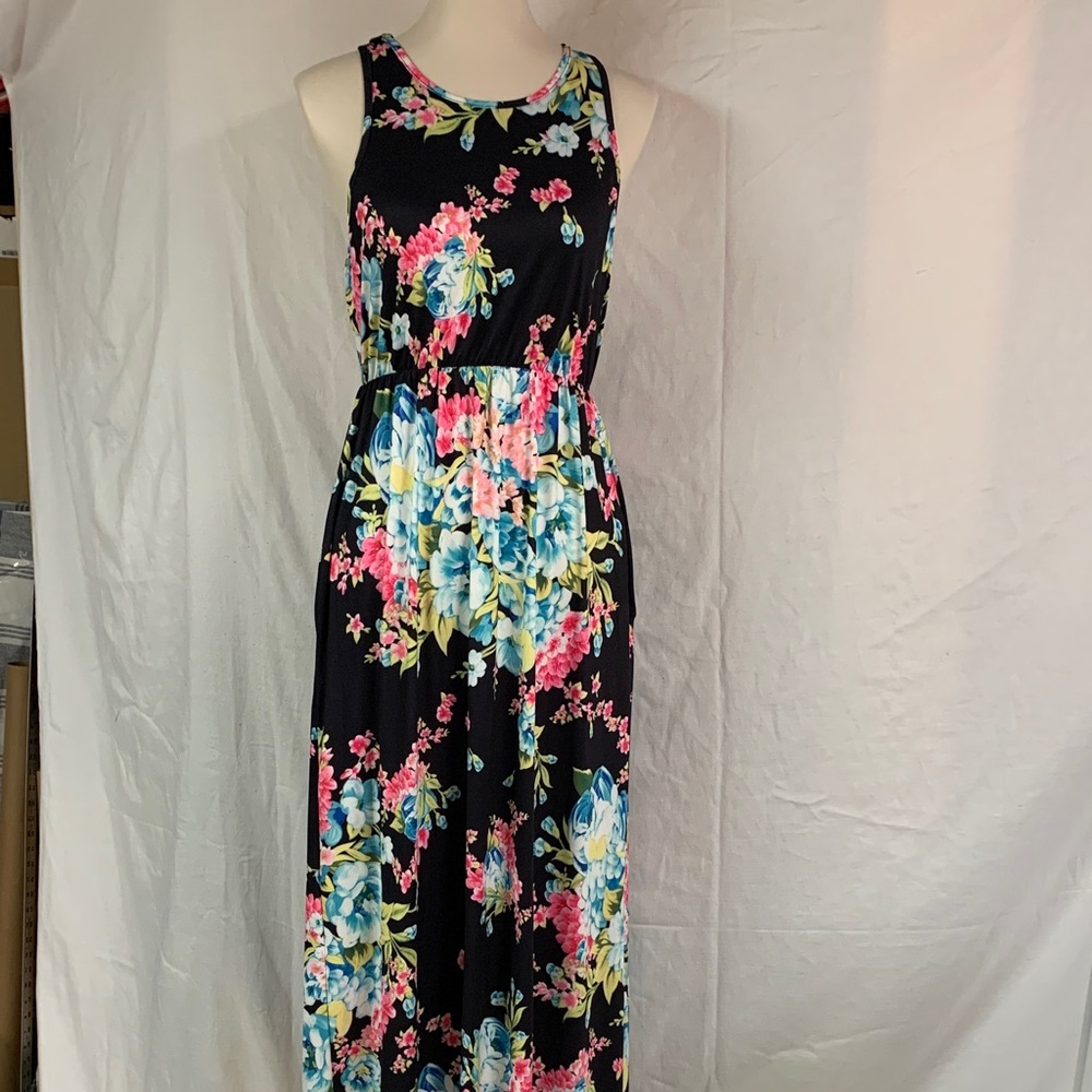 Floral Sleeveless Maxi Dress - Black and Blue